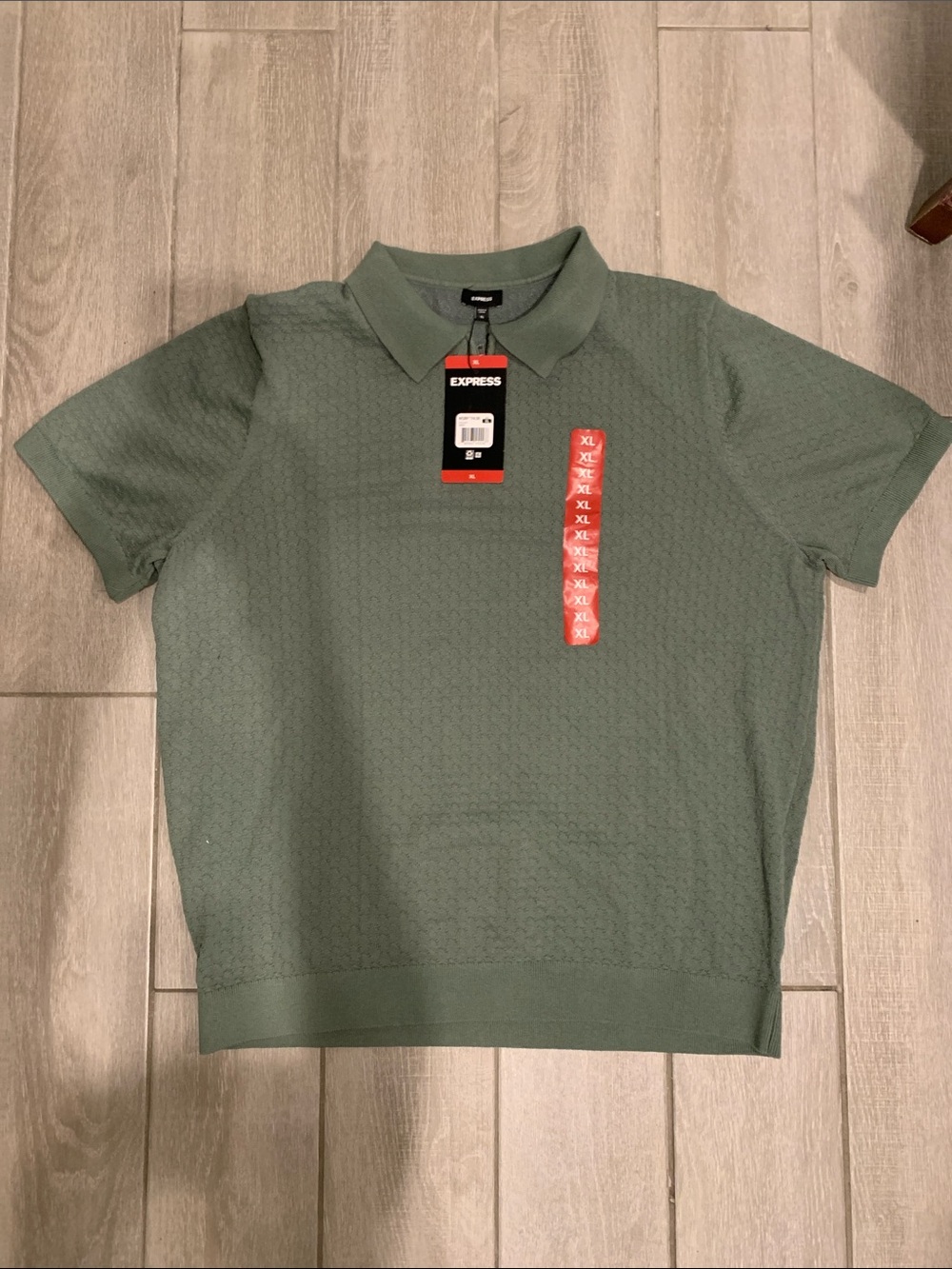 NWT Express Men’s Knit Textured Short Sleeve Polo in Olive Size XL